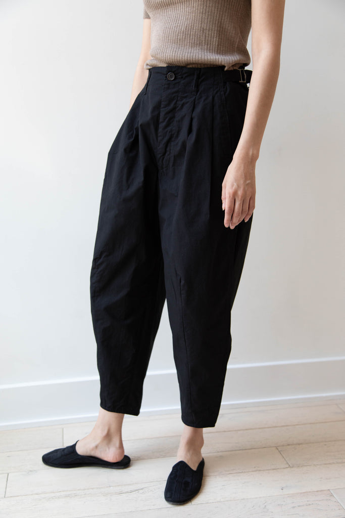 Aseedonclöud | Embroidered Trousers in Black