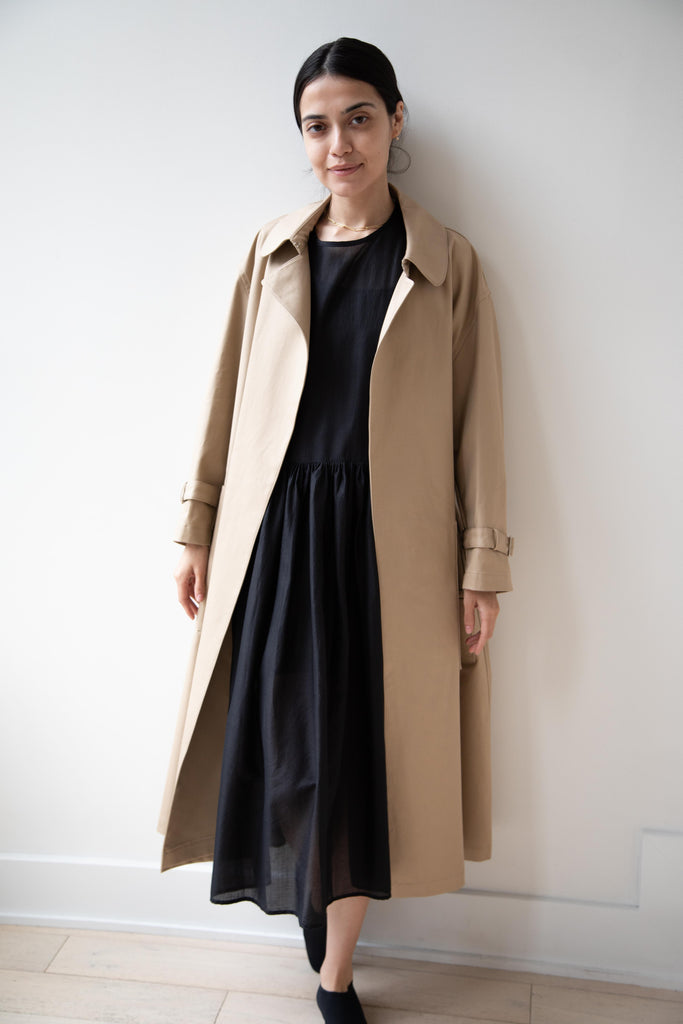 Tenne Handcrafted Modern | Ventile Trench Coat in Camel