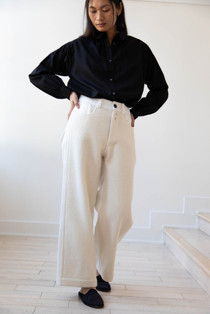École de Curiosités | Peg Pants in White & Ecru