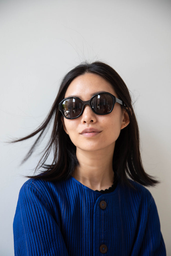 Eva Masaki | 001 Sunglasses in Noir