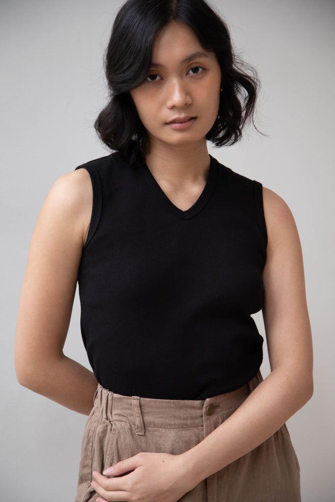 Nothing Written | V-Neck Tank in Black