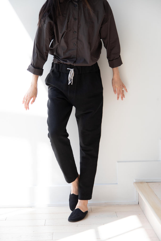 Album di Famiglia | Slim Wool Stretch Trousers in Black