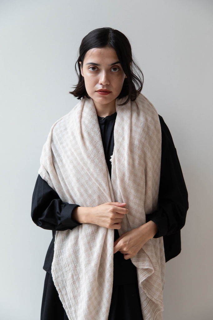 Apuntob | Wool Scarf in Chalk & Natural