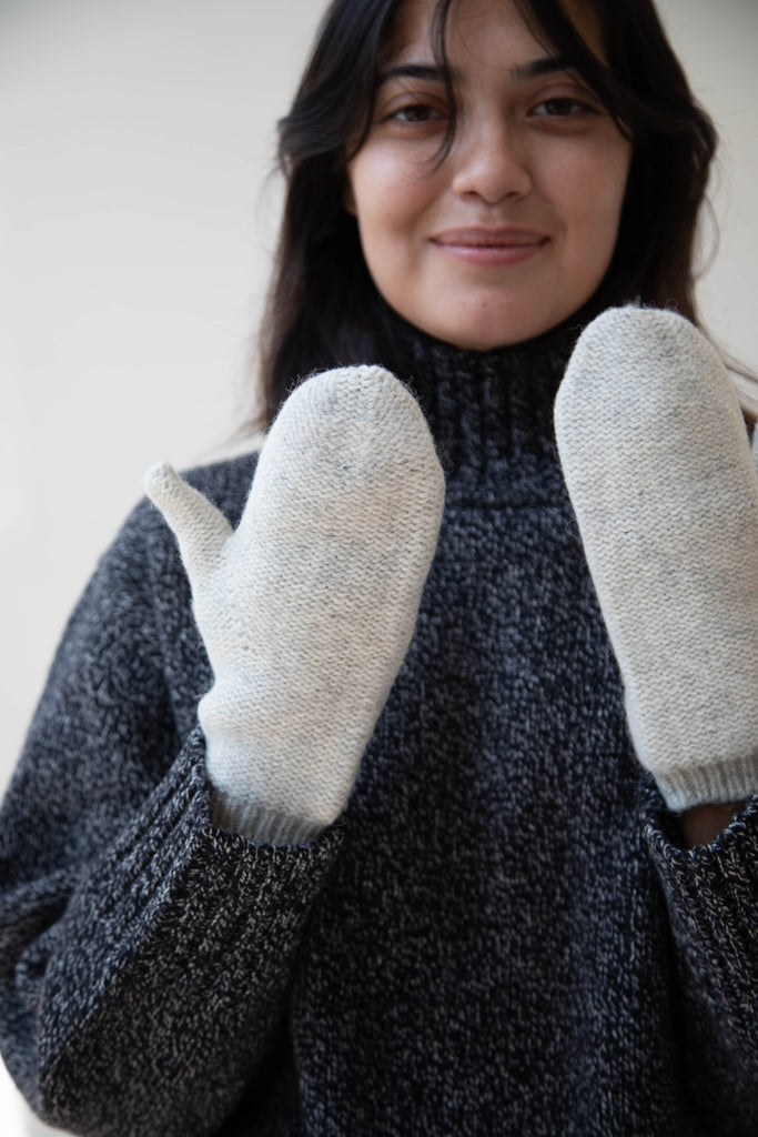 Nothing Written | Alpaca Knit Mittens in Ash Grey
