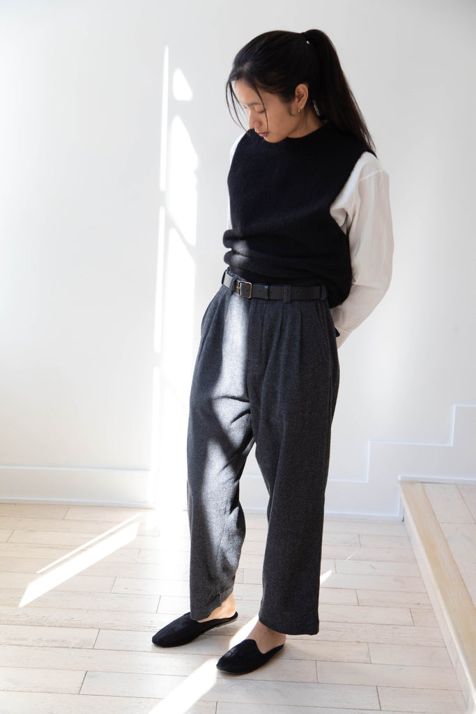 Evan Kinori | Houndstooth Two Pleat Pant in Charcoal & Black