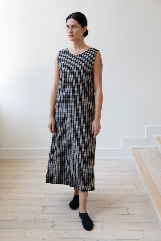 Unkruid | Apron Dress in Black Kelsch Cloth