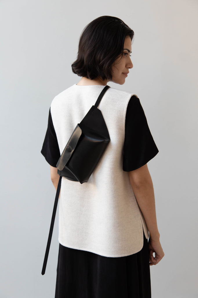 Melete | Paper Plane Sack in Black