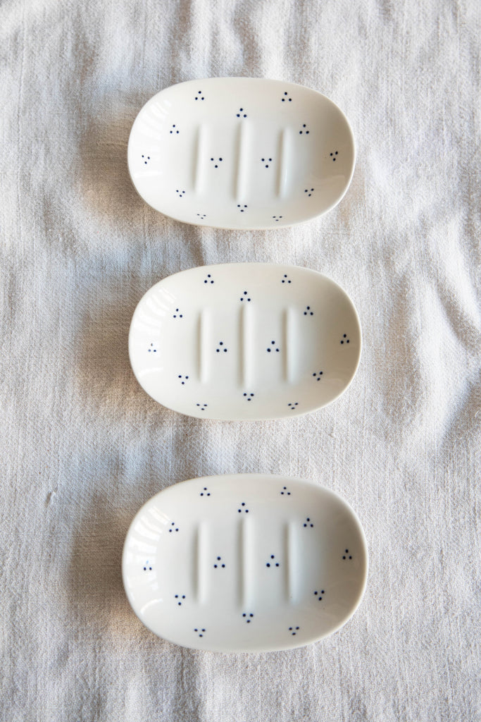 Dot Soap Dish