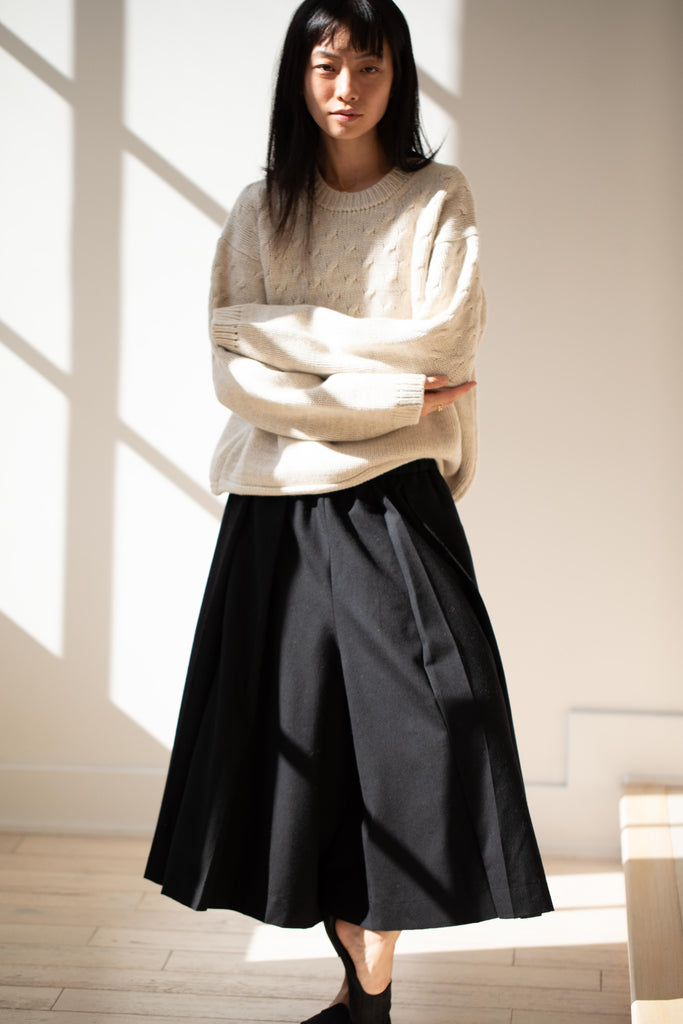 École De Curiosités | Polly Pants in Black Gaberdine Wool