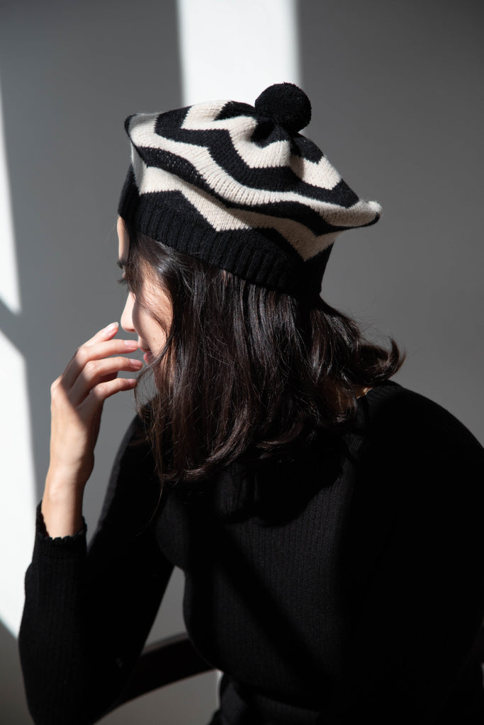 Jo Gordon | Zigzag Beret in Black & Oatmeal