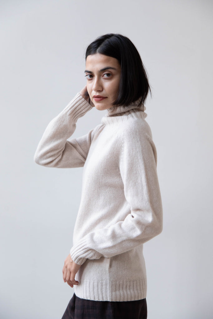 Armen | Sweater in Off-White