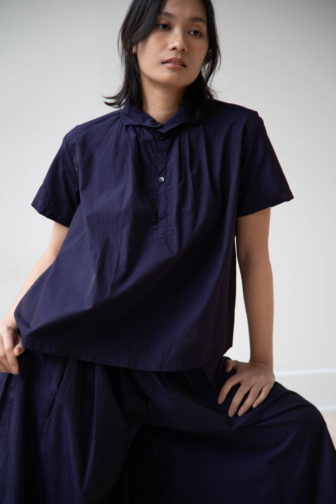 Gallego Desportes | Short Sleeve Mini Red Cross Shirt in Navy
