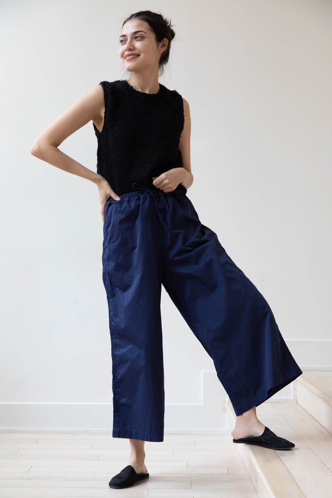 Armen | Easy Kick Leg Pant in Navy Cotton