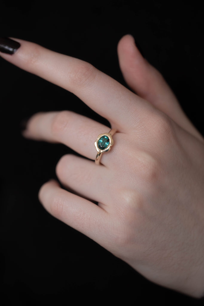 Kathryn Bentley | Scallop Ring in Blue Green Tourmaline