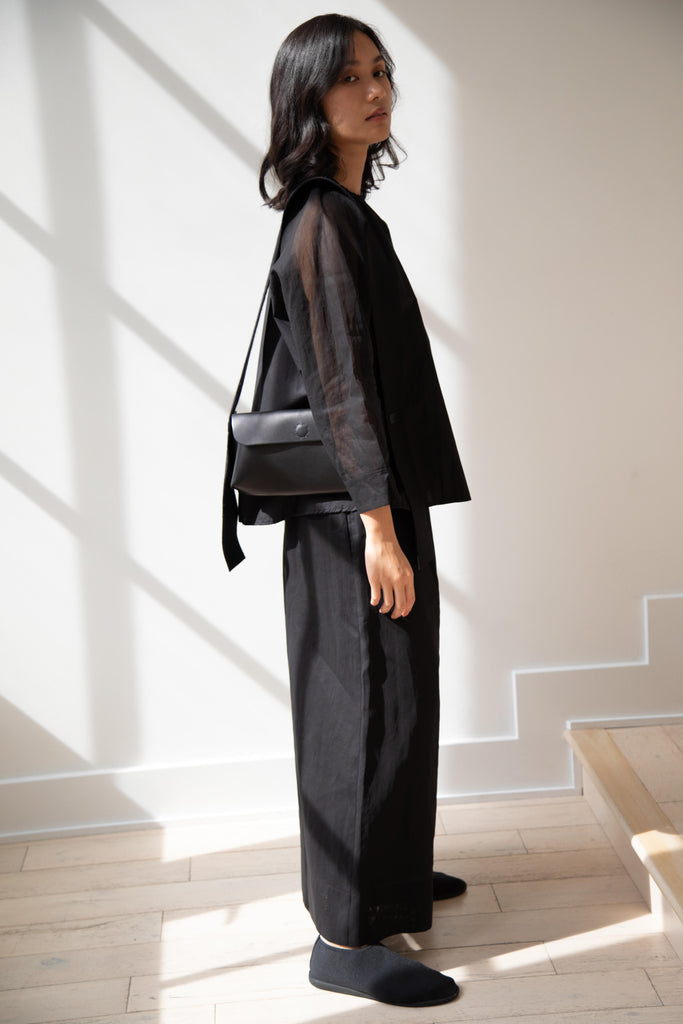 Melete | Above Bag in Black