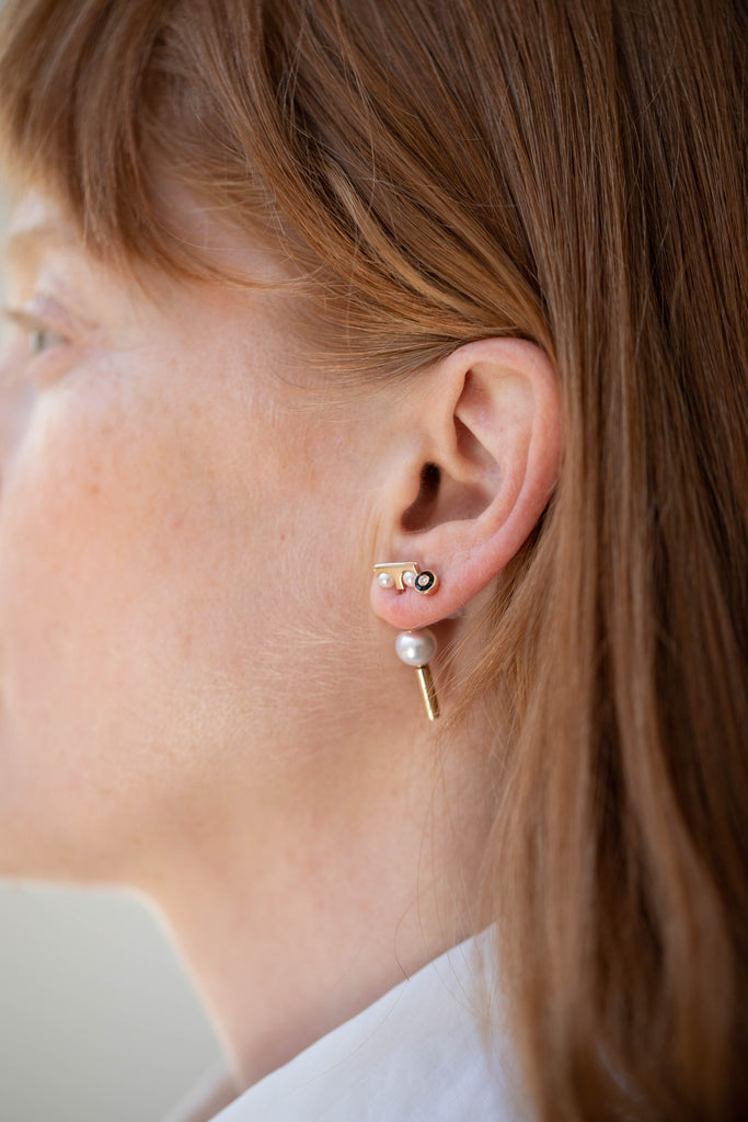 Hirotaka | Double Pearl Mini Spear Earrings