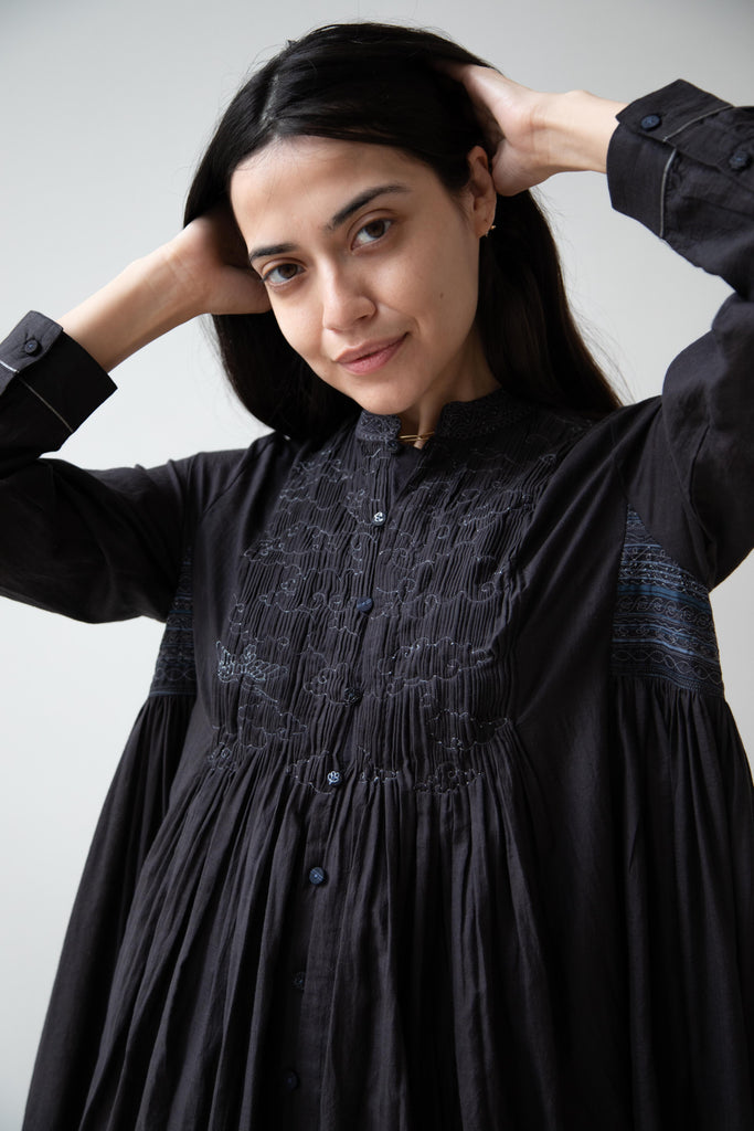 Maku | Saga Dress in Natural Black