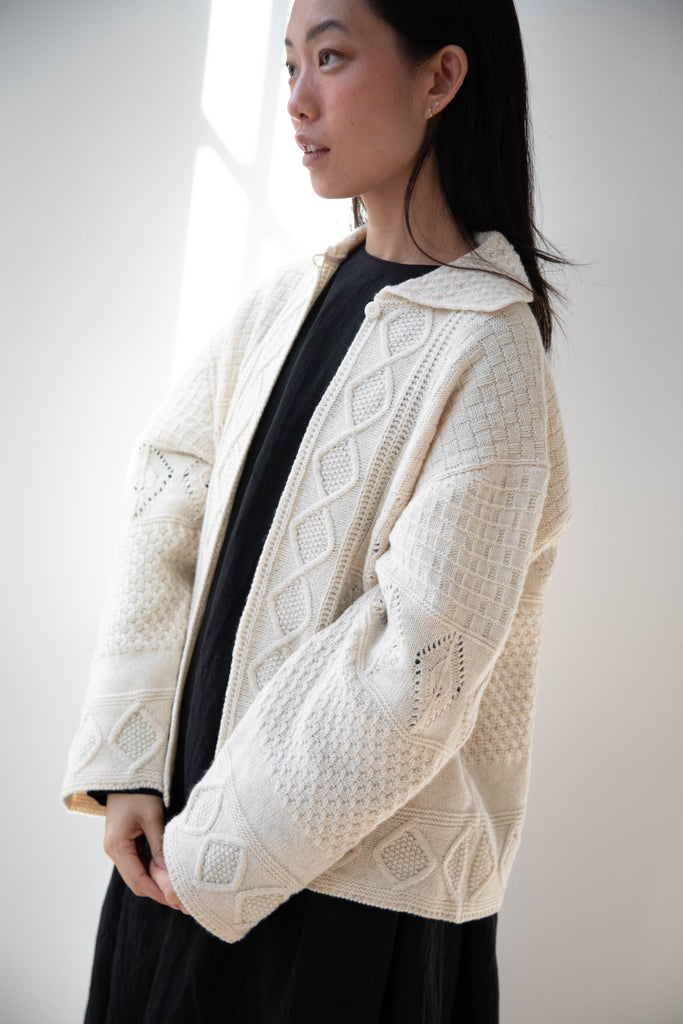 Aseedonclöud | Sankayo Cable Knit Sweater in Ivory