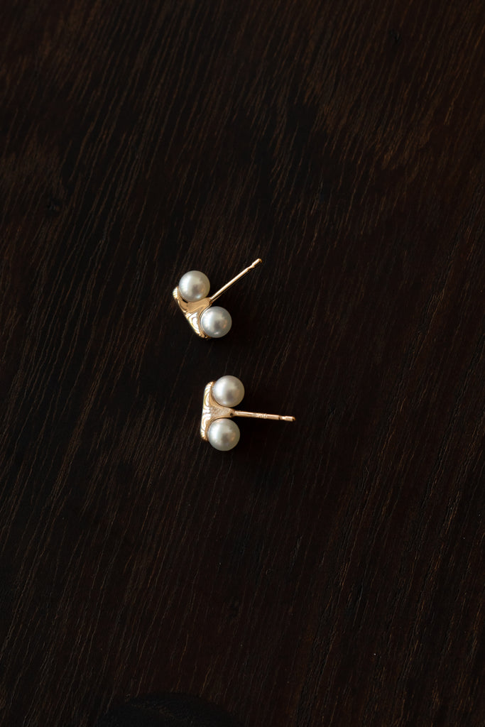 Hirotaka | Drosera Double Pearl Earrings