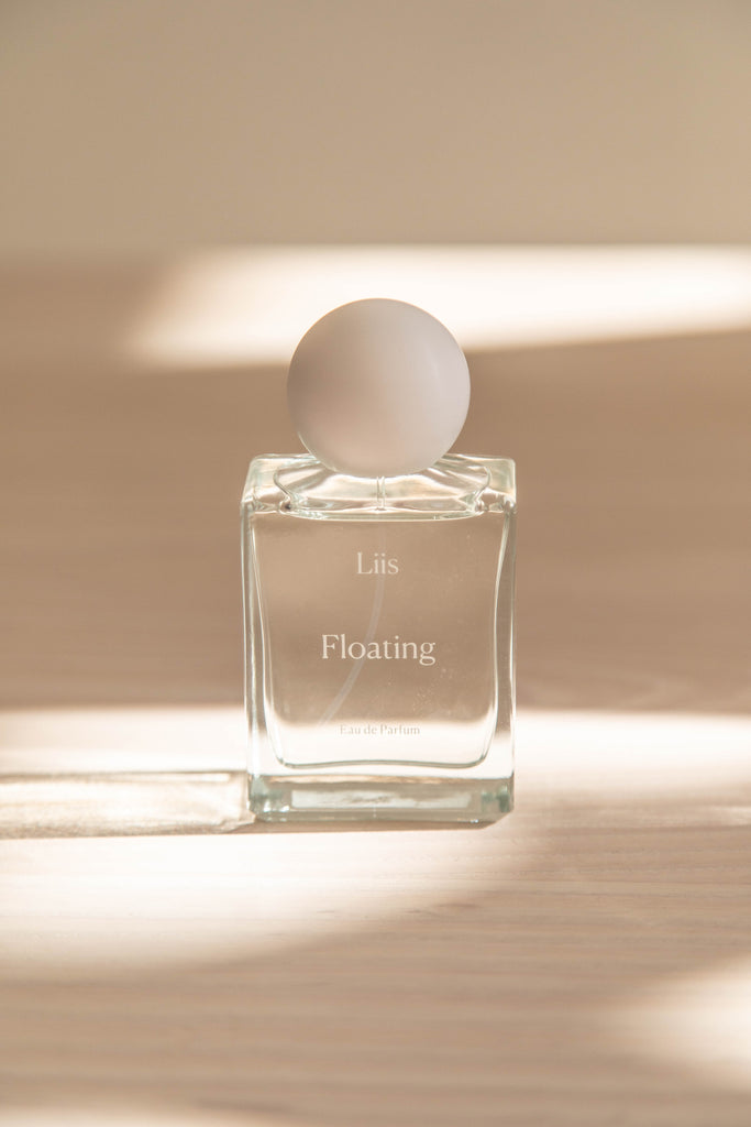 Liis Fragrances | Floating