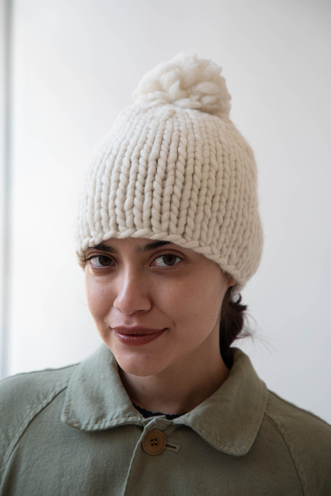 Makié Pom Pom Hat in Cream