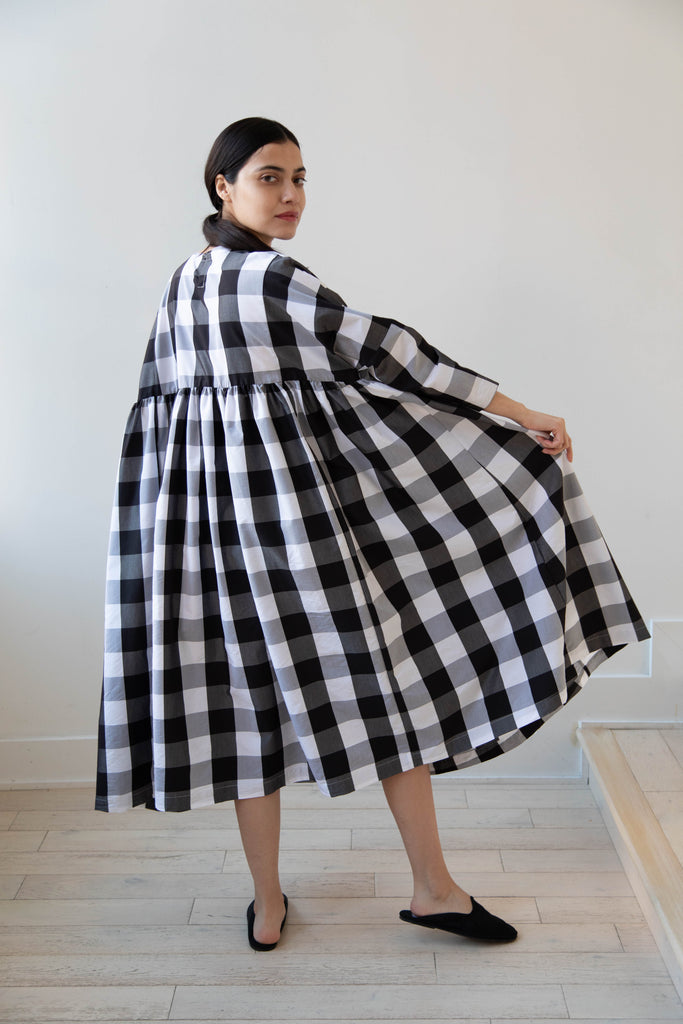 Veritecoeur | Gather Big Check Dress in Black
