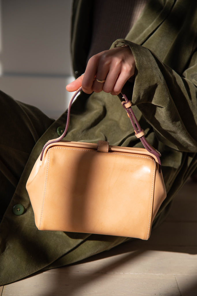 The Backward Vendor Medicine Bag in Natural Leather