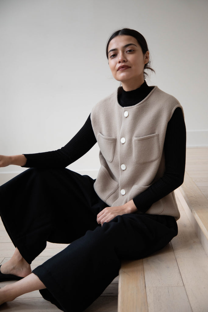 Gram Wool Vest in Taupe
