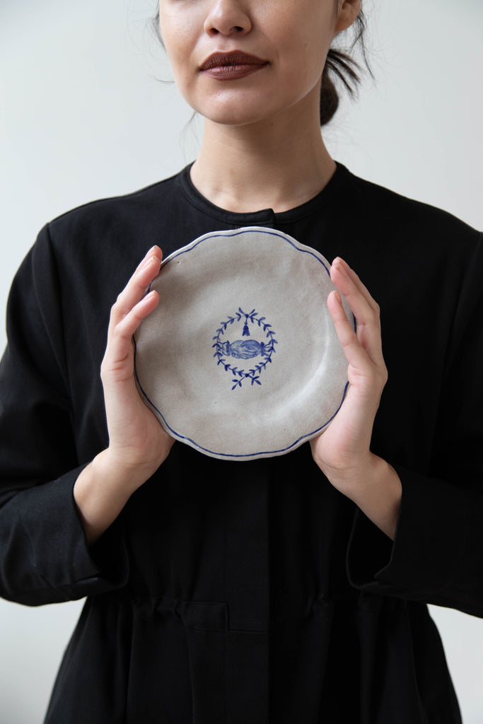 Alix Soubiran Handshake Motif Plate