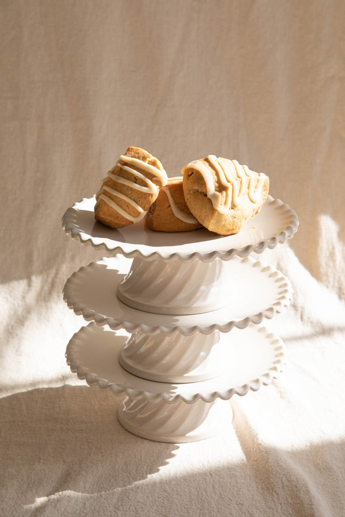 Biscuiterie Footed Serving Plate