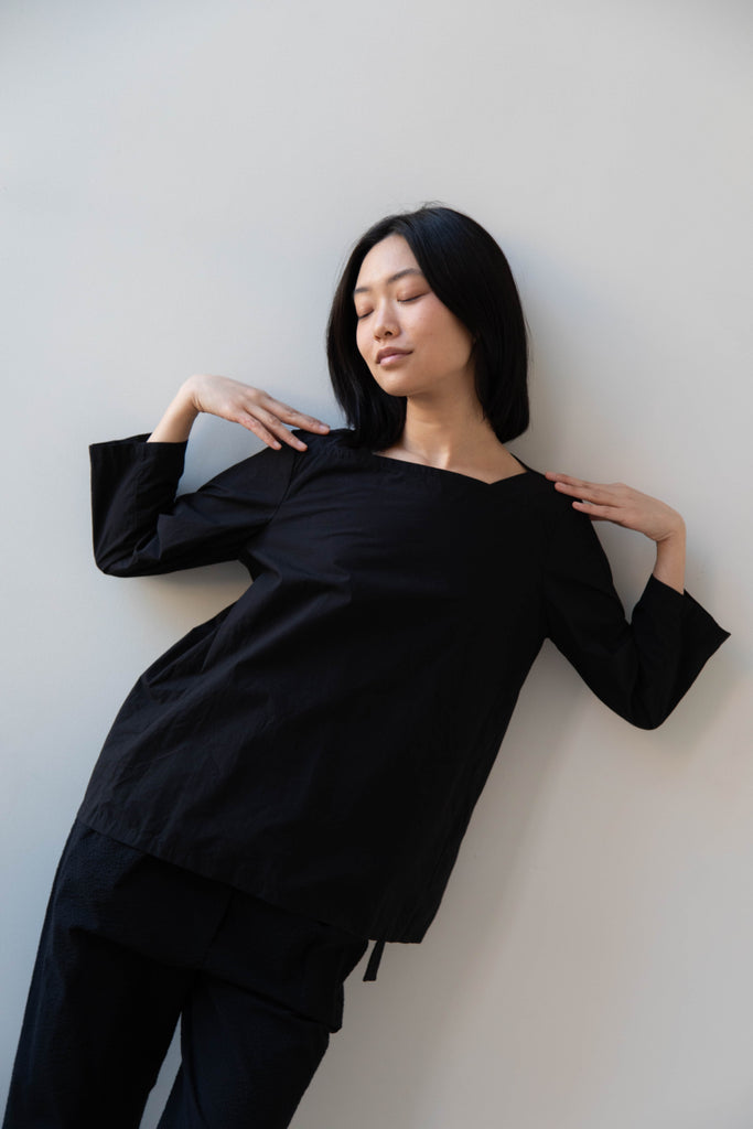 Bergfabel | Mara Shirt in Black