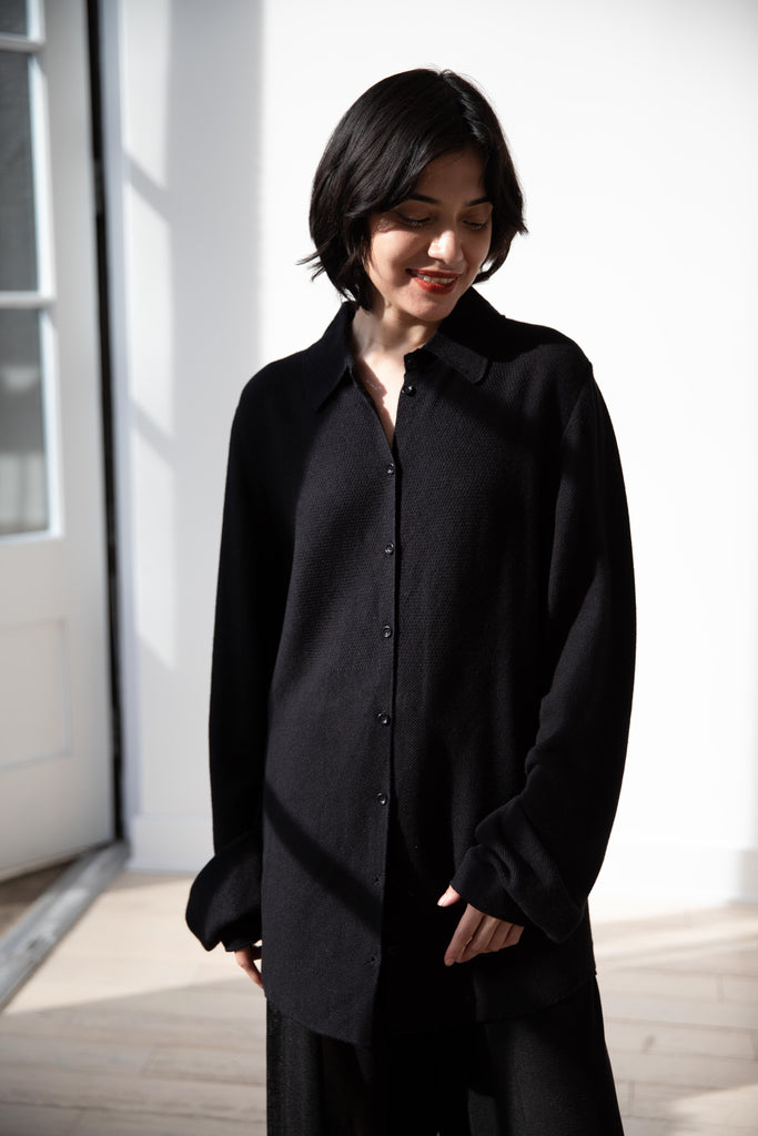 Grey's | Bib Shirt in Black