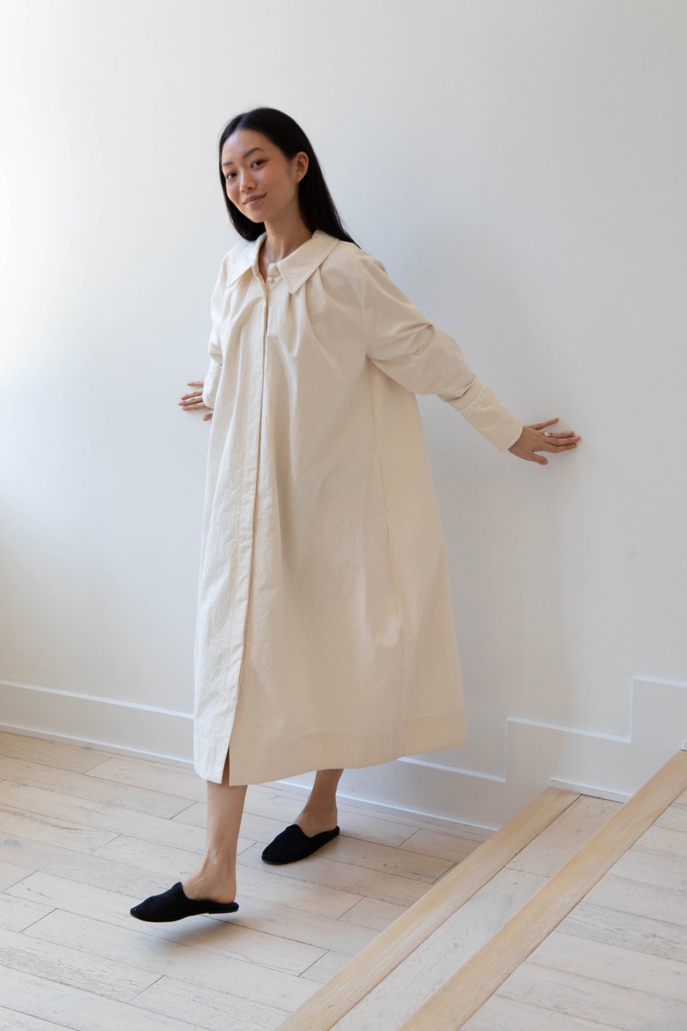 Aseedonclud | Tea Garden Gown in Natural Tea Garden Cloth Aseedonclud | Tea Garden Gown in Natural Tea Garden Cloth