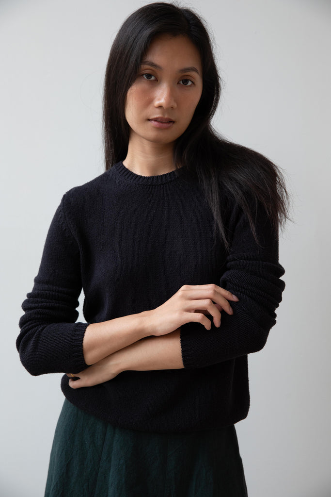 Apuntob | Wild Silk Crewneck Sweater in Black