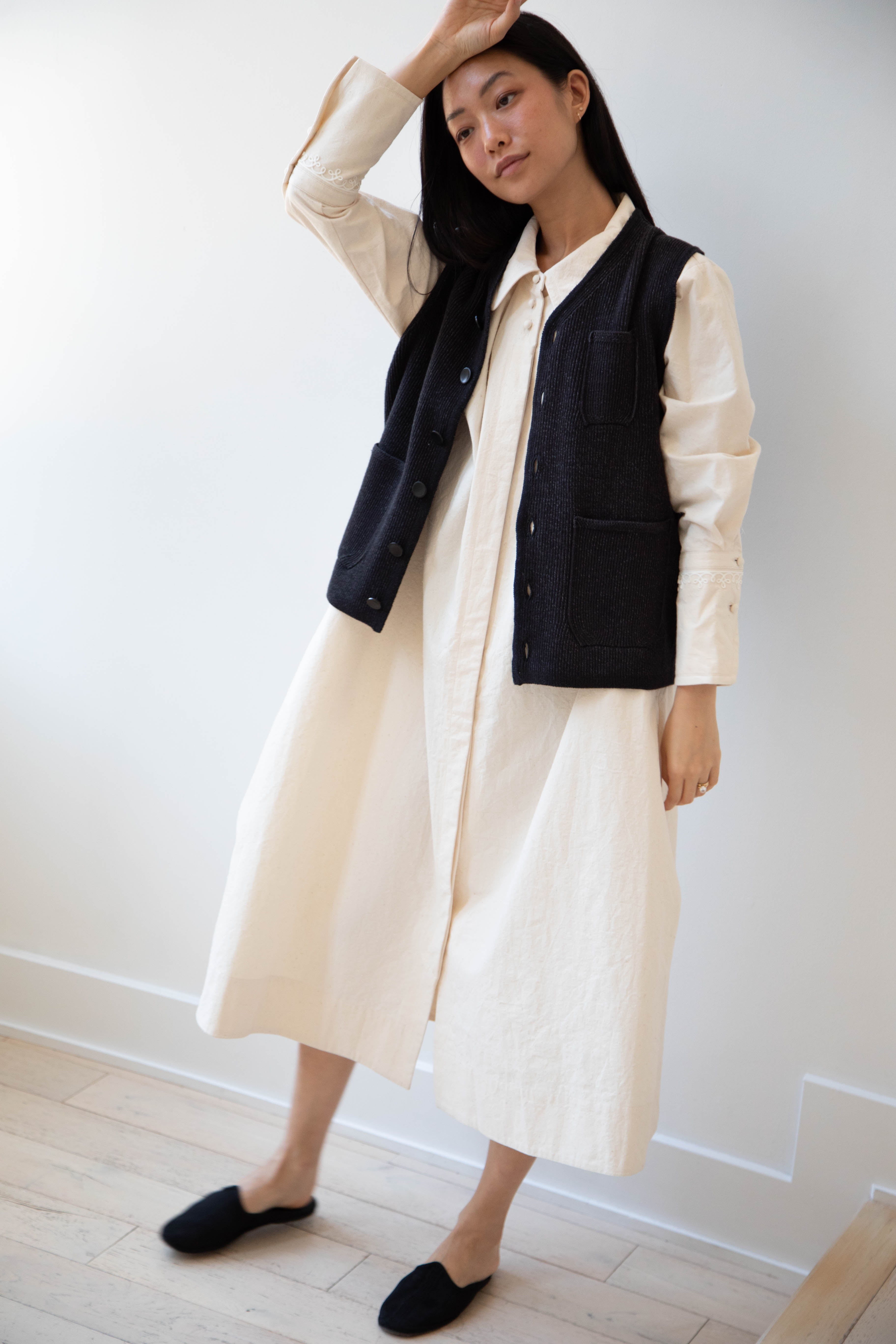rennes — Aseedonclöud | Tea Garden Knit Vest in Black