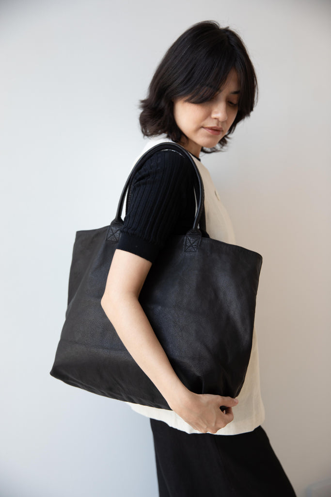 Arts & Science | New Laundry Bag in Black