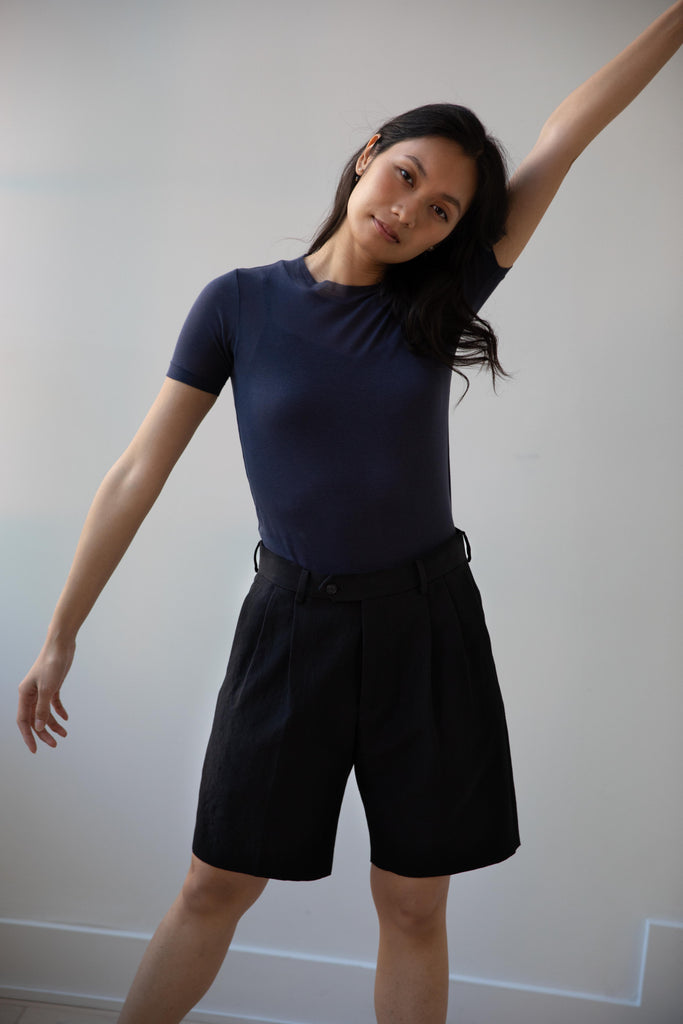 Auralee | Super High Gauge Sheer Rib Tee in Navy