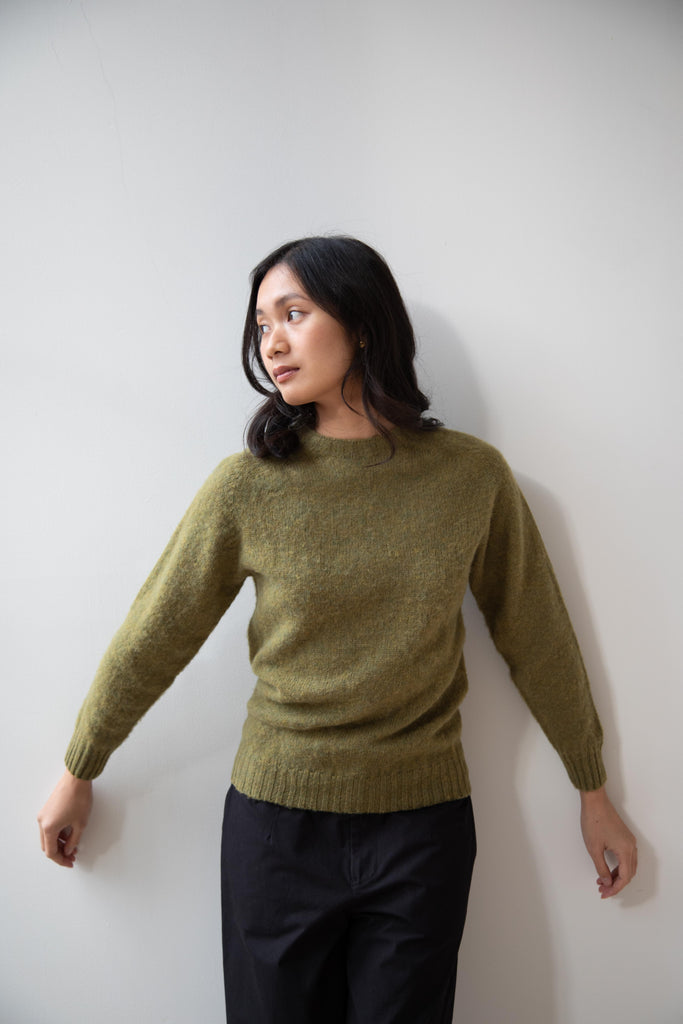 John Tulloch | Seam Free Crew Neck Saddle Shoulder in Yellow Green