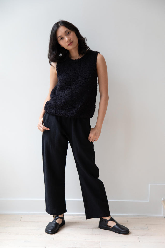 Apuntob | Curved Wool Linen Trouser in Black