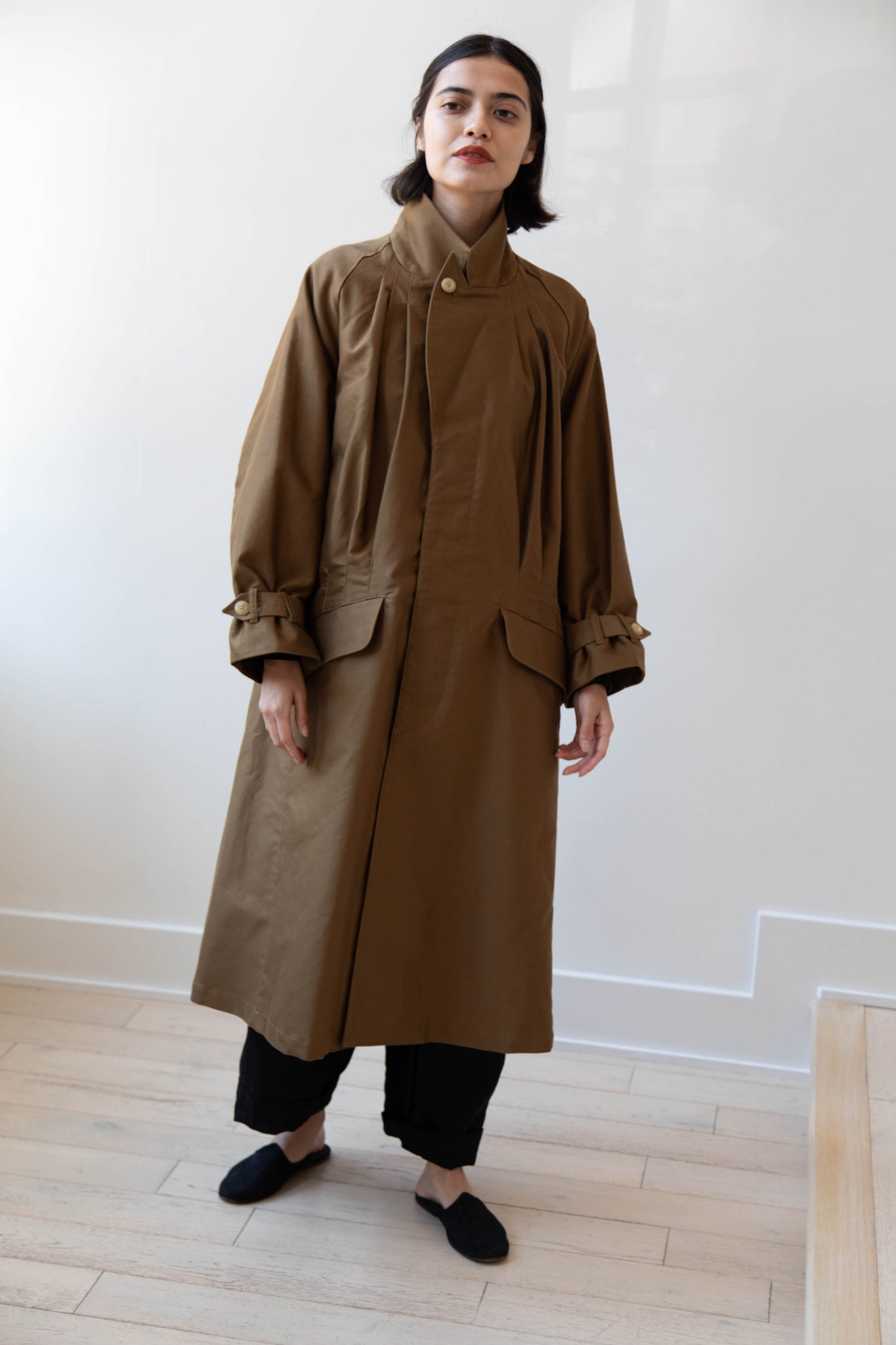 Aseedonclöud | Shepherd Coat in Khaki Moleskin