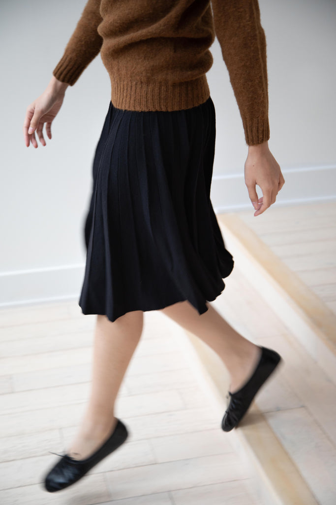 Margaret Howell | Pleated Knit Merino Skirt in Black