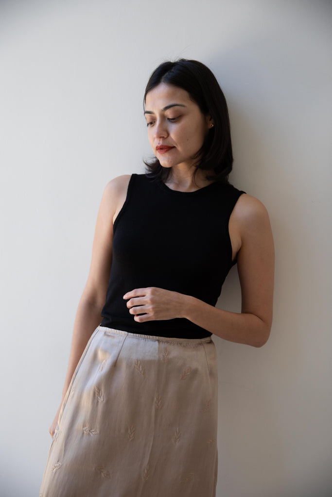 Grey's | Vest in Black