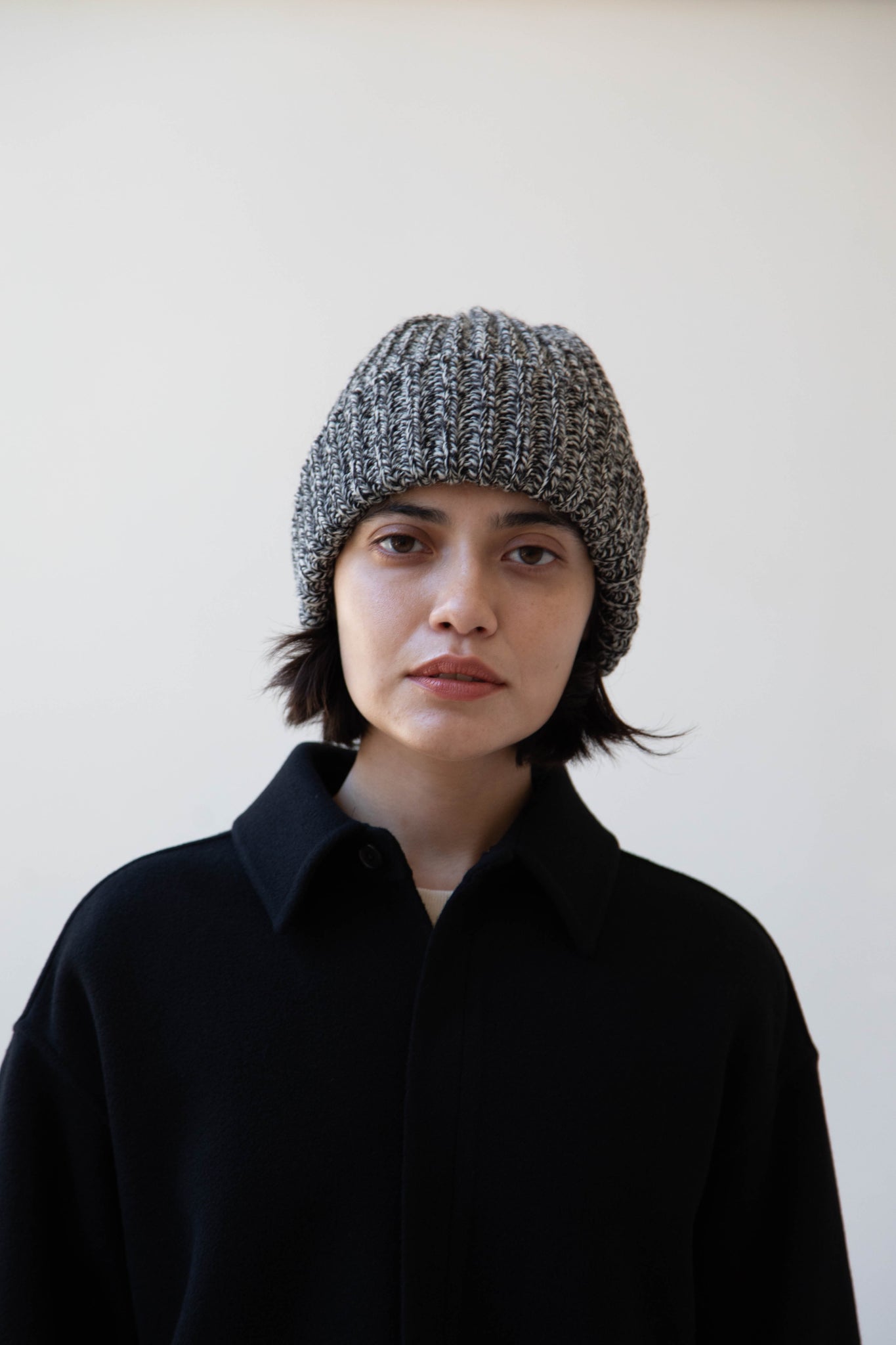 Highland 2000 | Ribbed Wool Cap in Black & White