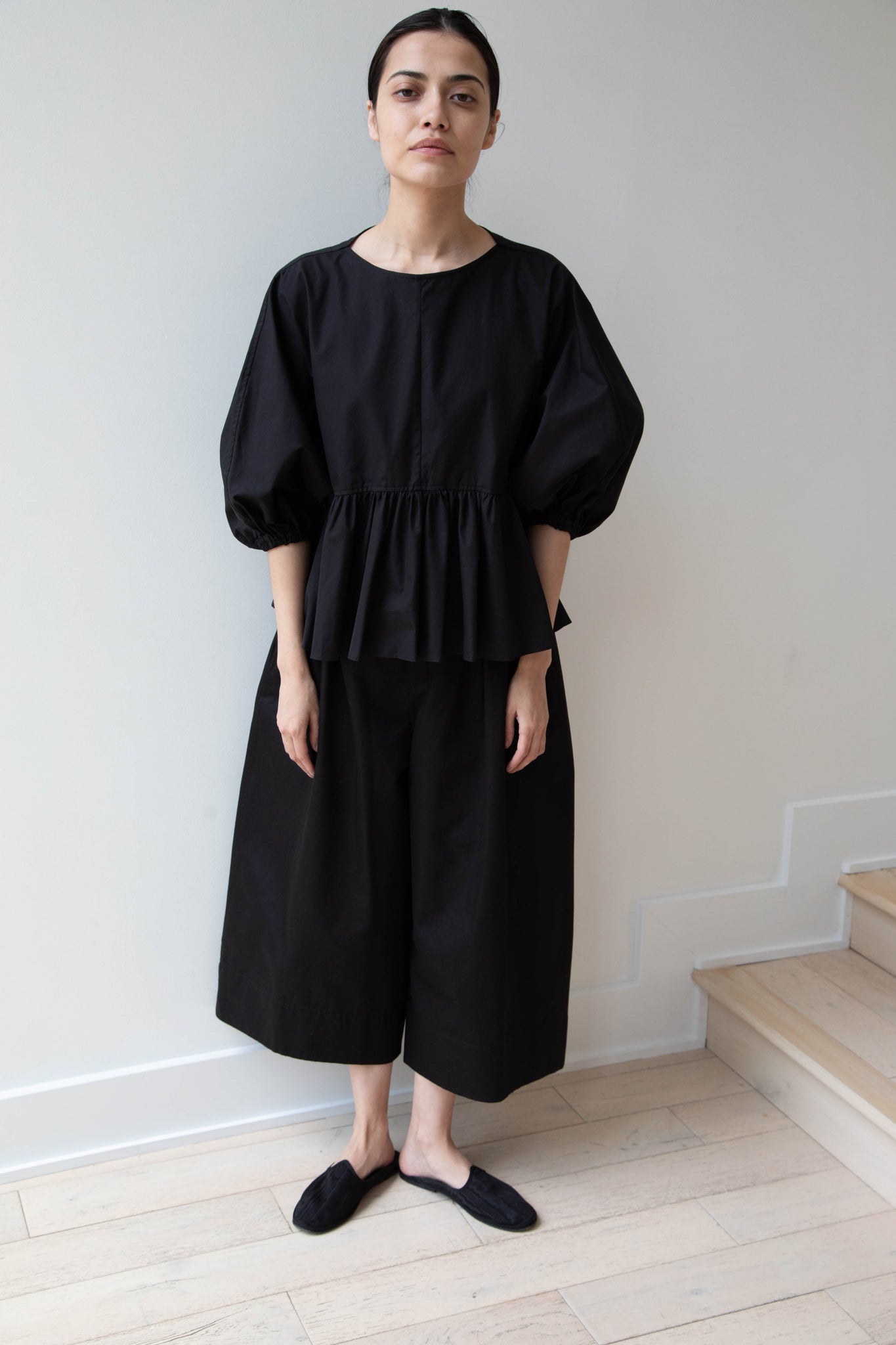 Tenne Handcrafted Modern | Gathered Pullover Top in Black