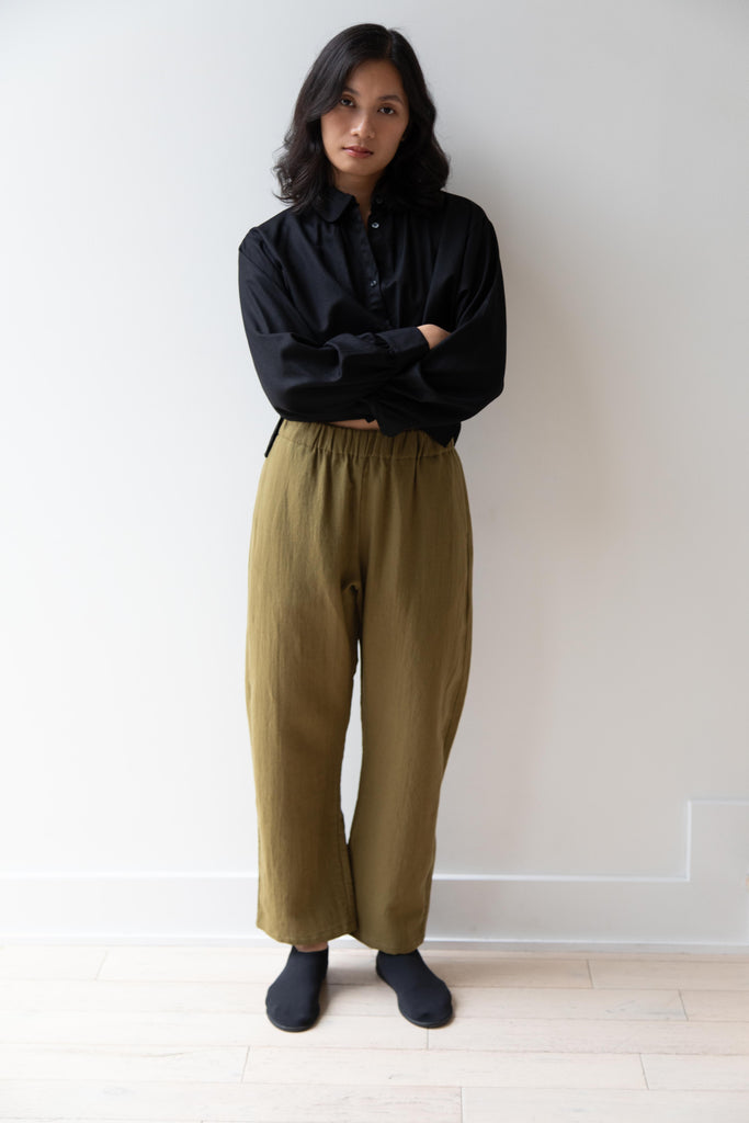 Apuntob | Curved Wool Linen Trouser in Forest