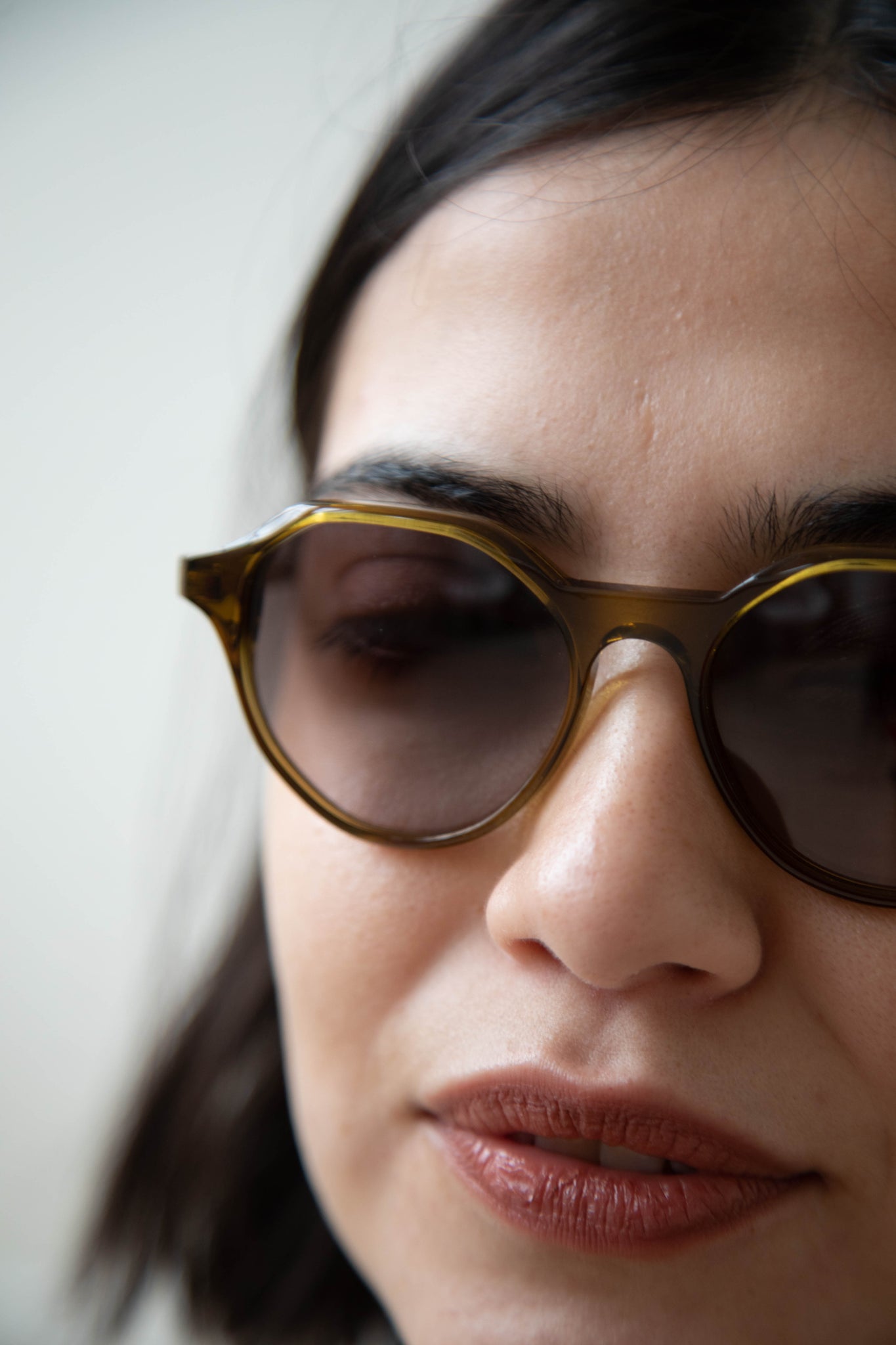 Eva Masaki | Mouse Sunglasses in Avocado