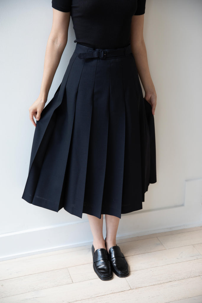 Auralee | Hopsack Pleated Skirt in Dark Navy