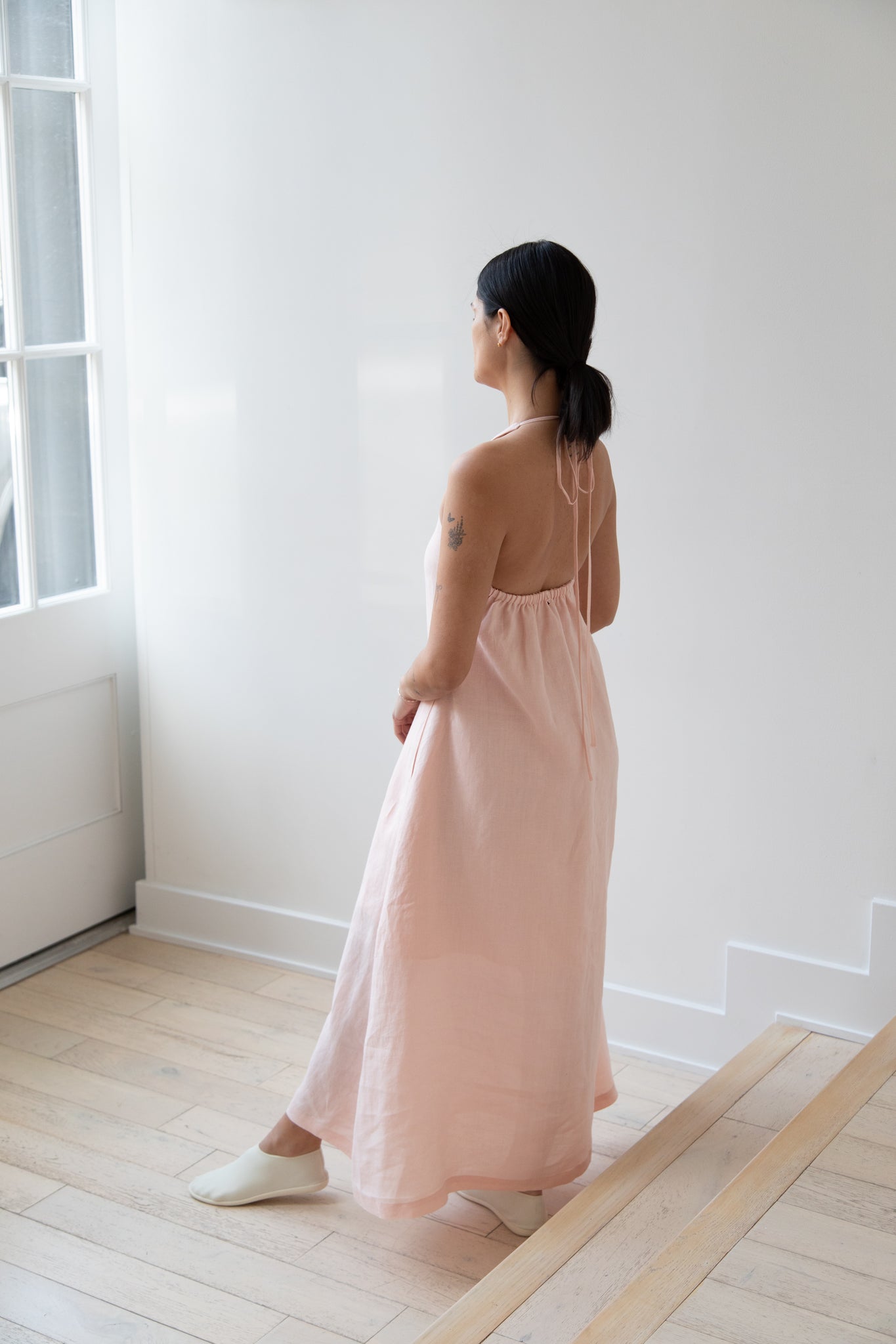 rennes The Loom | Linen Halter Dress in Pink Linen rennes The Loom | Linen Halter Dress in Pink Linen