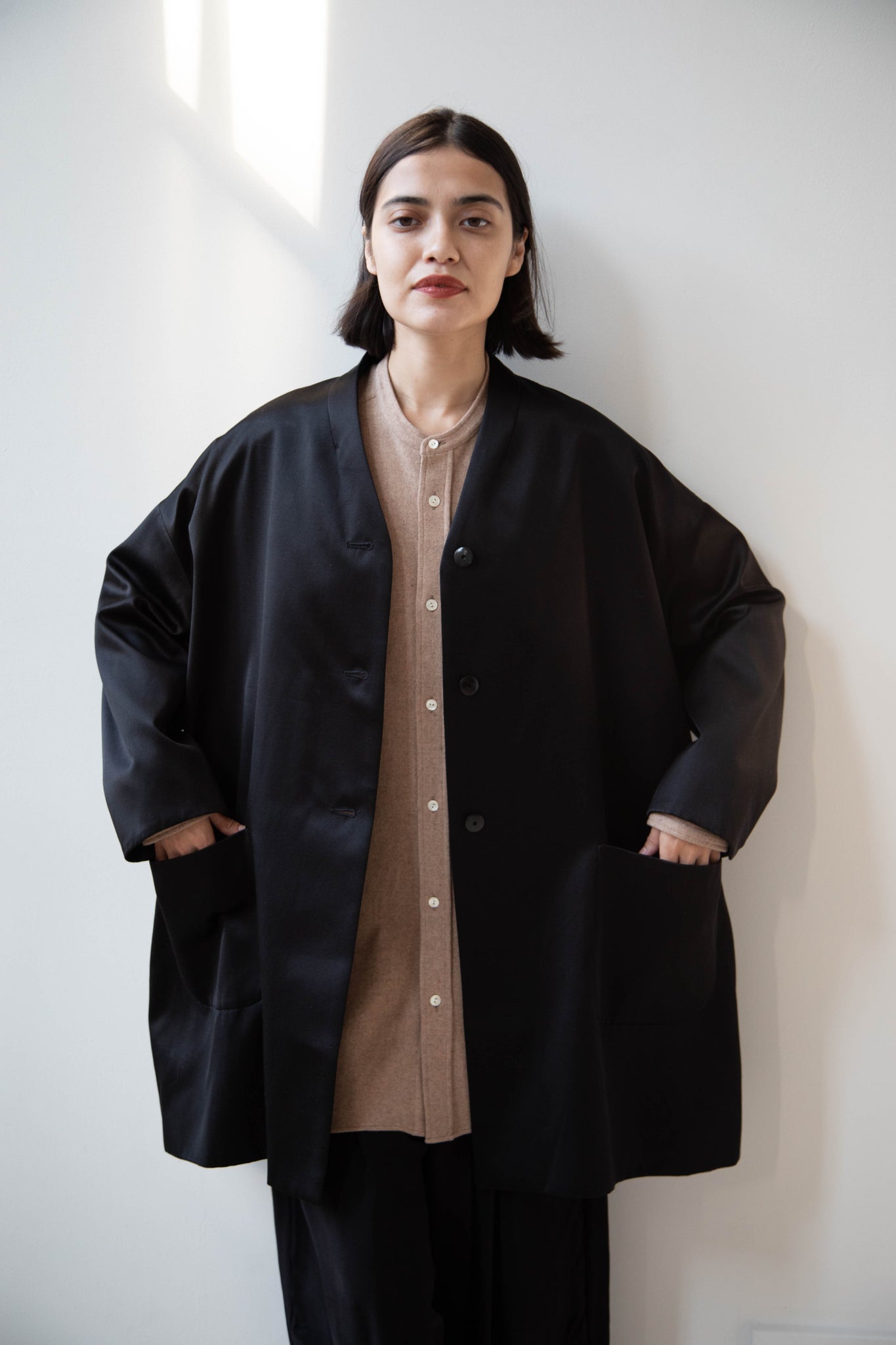 Arts & Science | Robe Cardigan Jacket in Cotton Silk Satin
