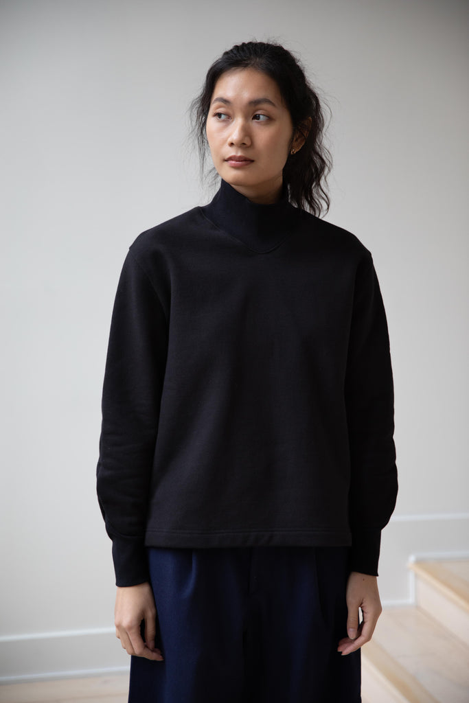 Aseedonclöud | HW Turtleneck Sweatshirt in Black
